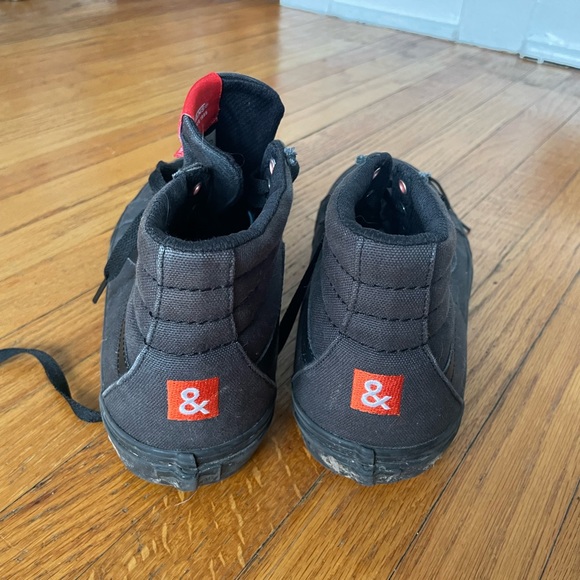 Men’s vans size 10 special edition - Picture 3 of 9